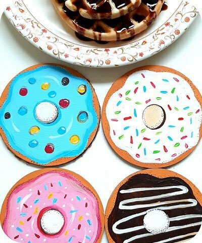 Donutcoaster3 4 Coasters with Colourful Donut design