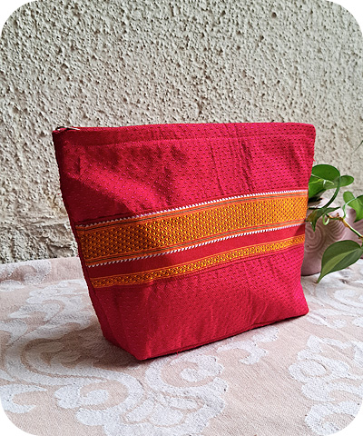 khunpouch-red khunpouch-red