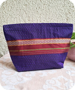 khunpouch-violet khunpouch-violet