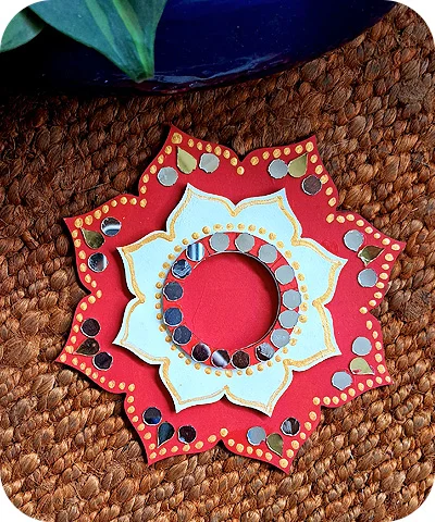 Padma Tea light holder