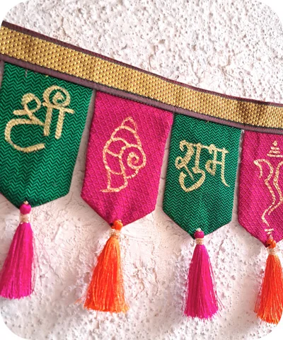 Hand painted Khun Fabric Festive Toran or Bandanwar